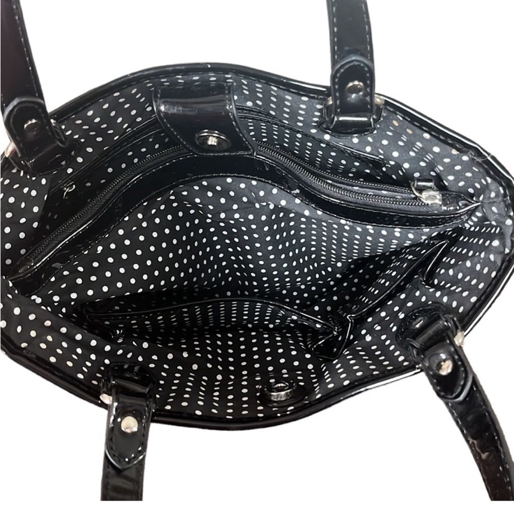 Lulu Guinness Cream/Black NWOT “Westie” collectors Purse - Picture 3 of 6